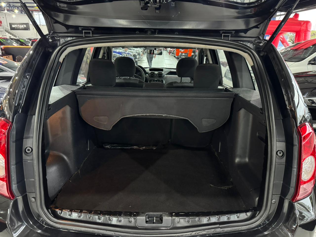 RENAULT DUSTER