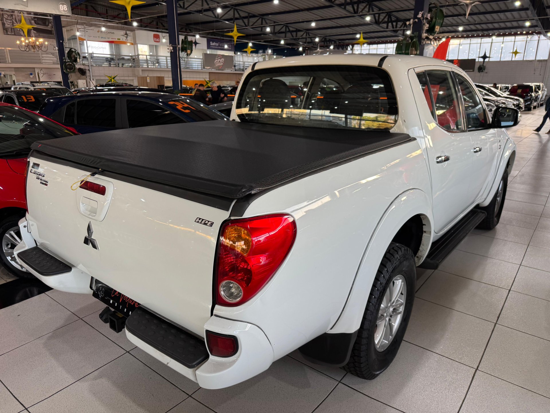 MITSUBISHI L200 TRITON