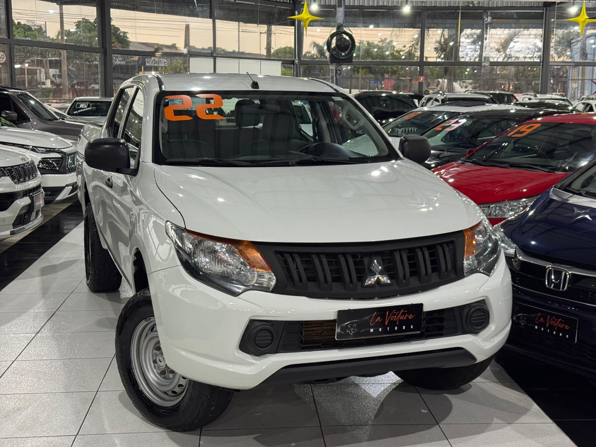 MITSUBISHI L200 TRITON
