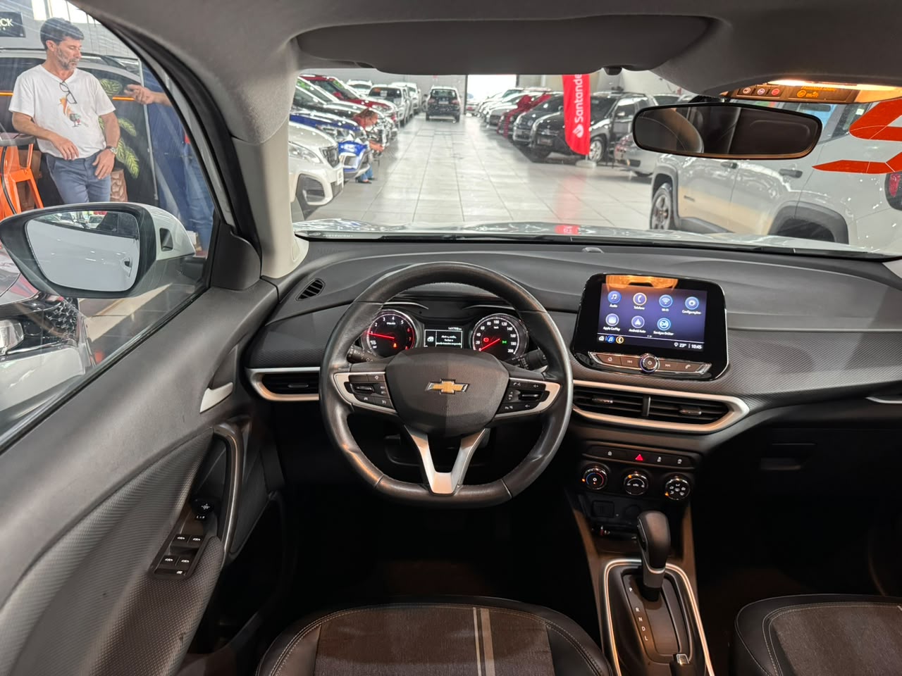 CHEVROLET TRACKER