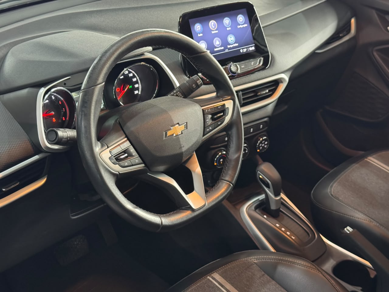 CHEVROLET TRACKER