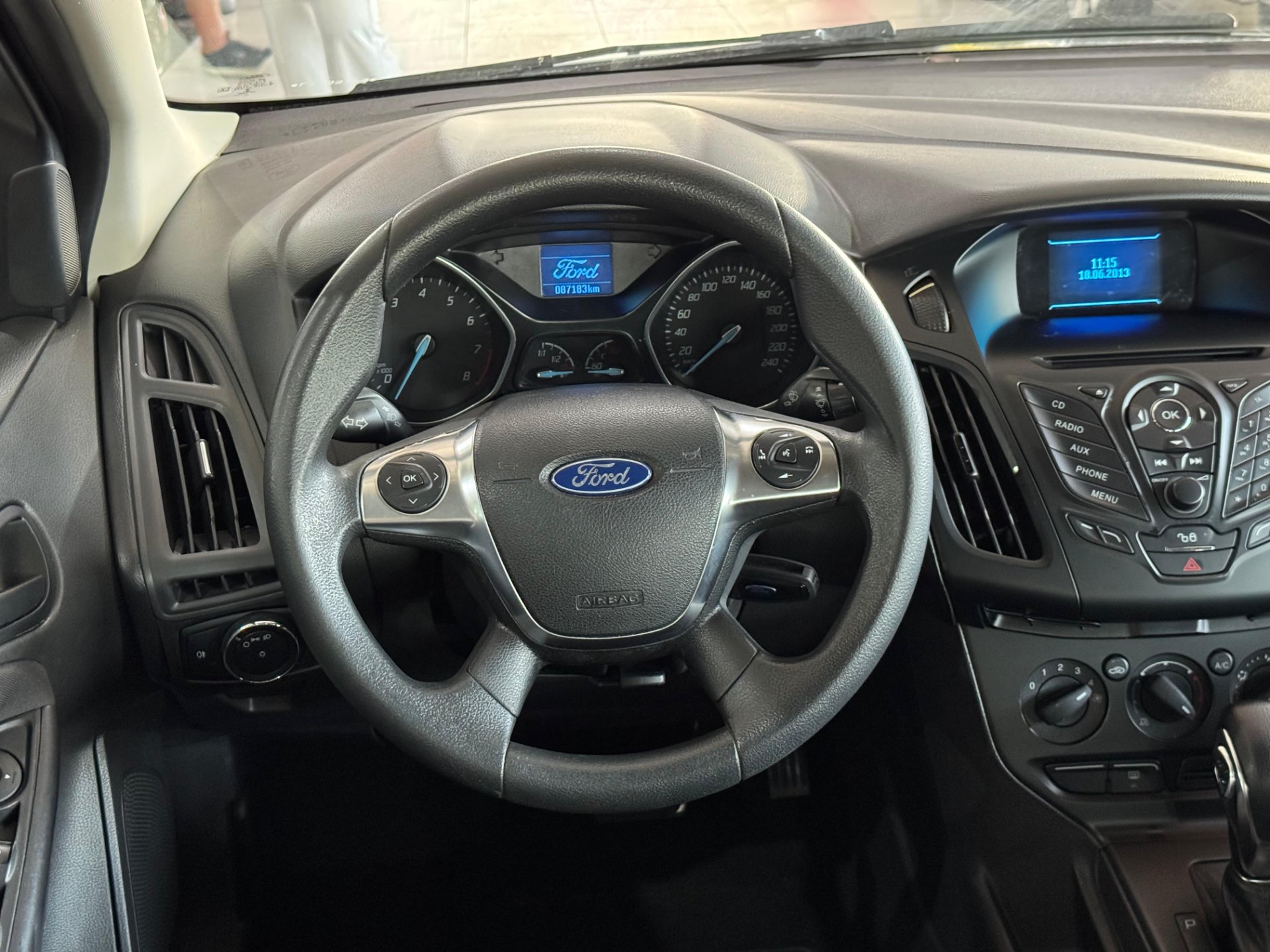 FORD FOCUS