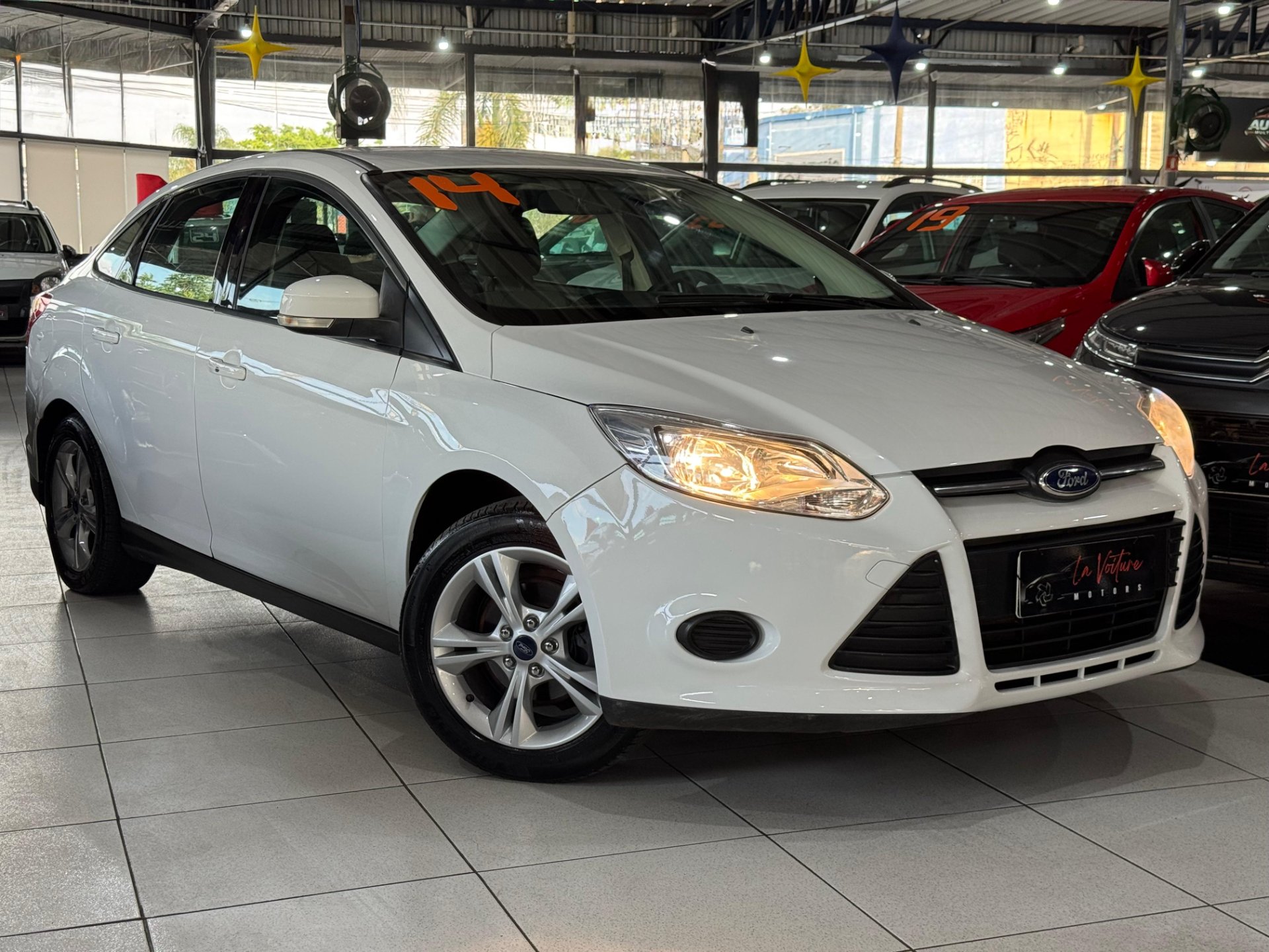 FORD FOCUS