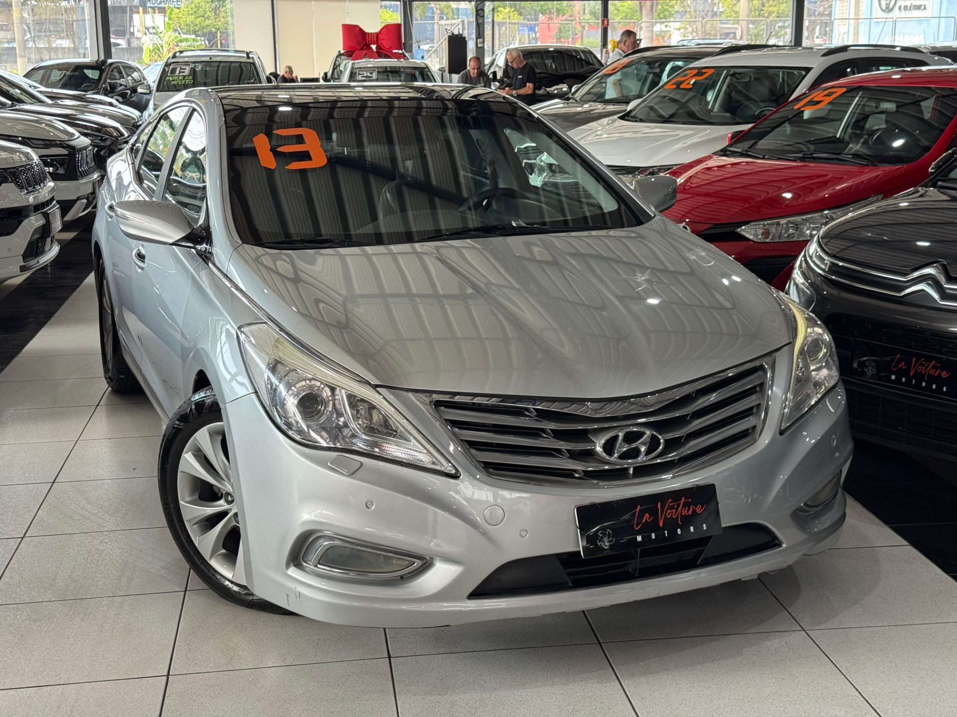 HYUNDAI AZERA