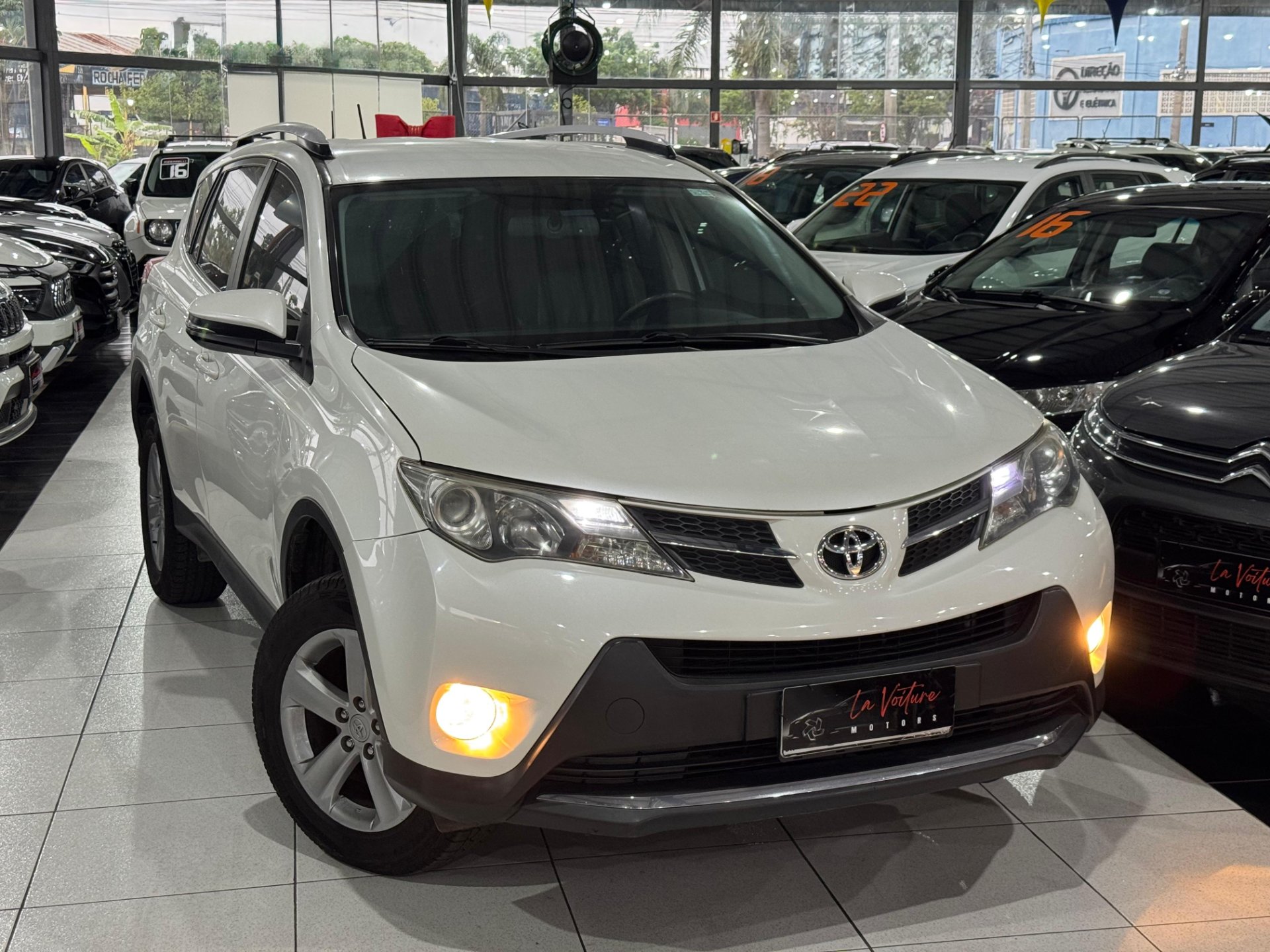 TOYOTA RAV4