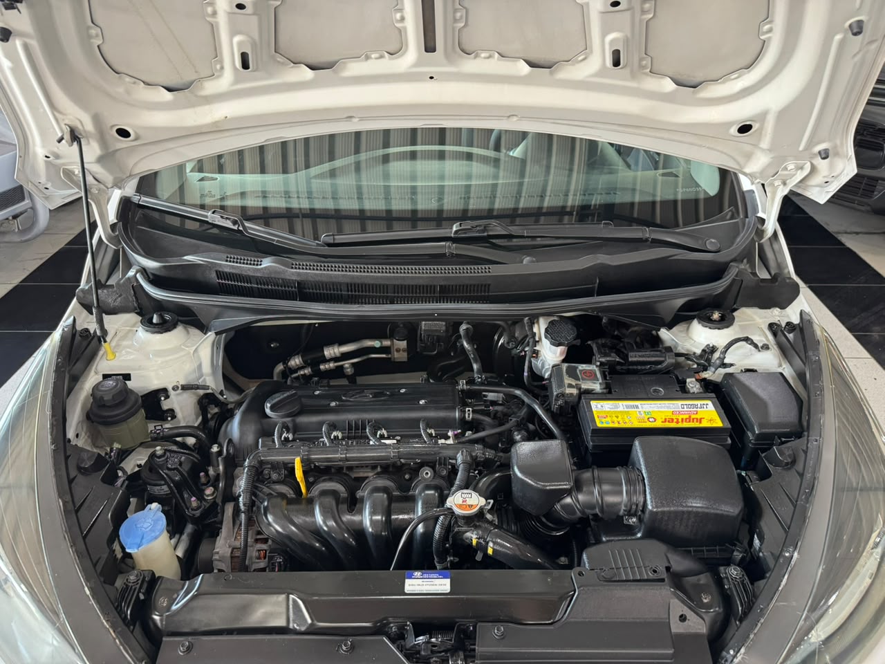 HYUNDAI HB20S