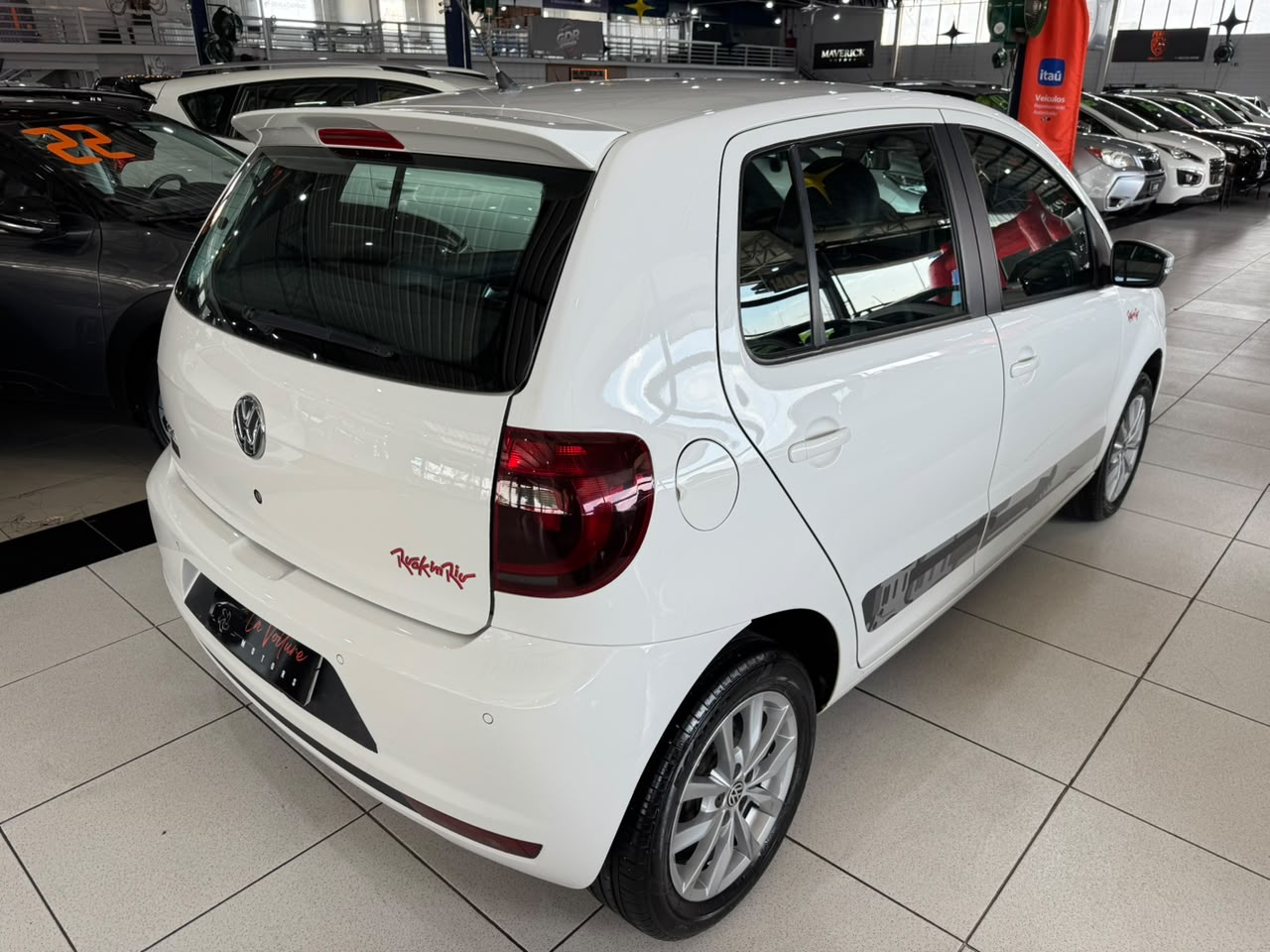VOLKSWAGEN FOX