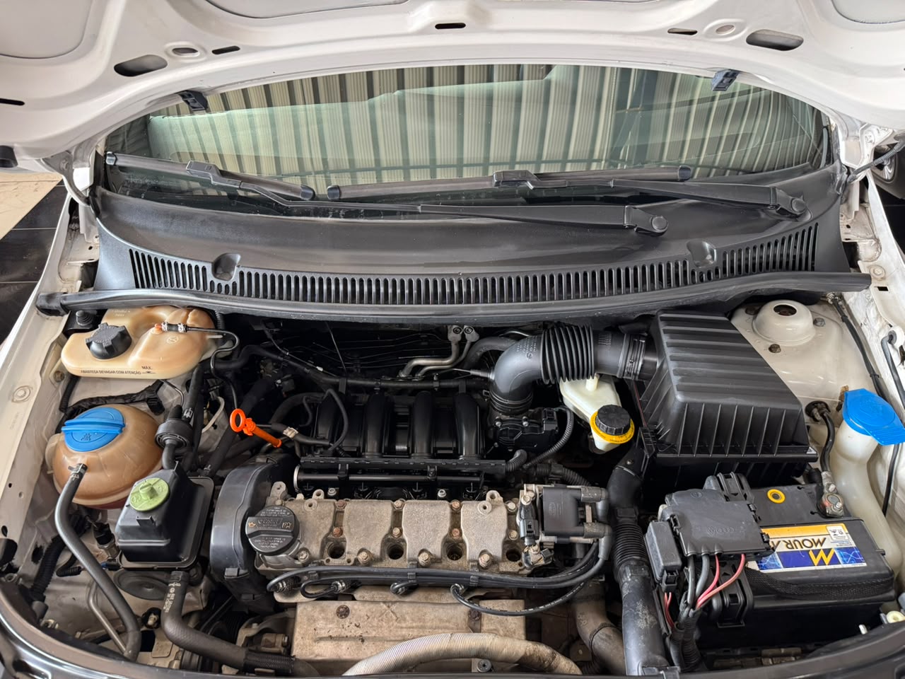 VOLKSWAGEN FOX