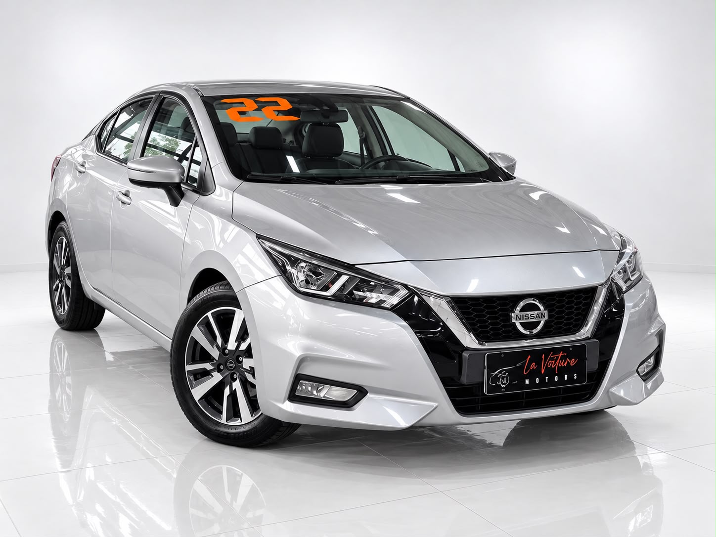 NISSAN VERSA