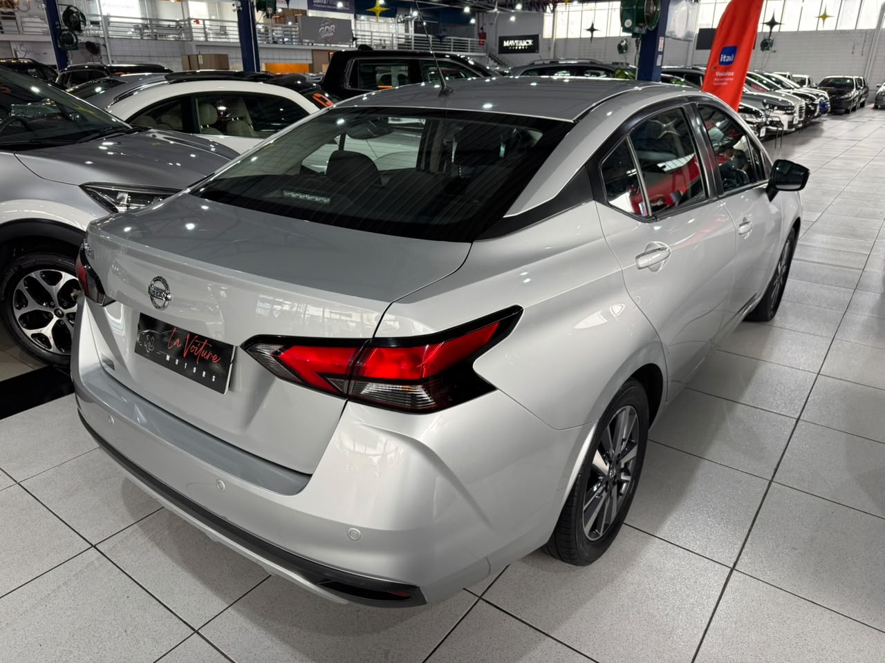 NISSAN VERSA