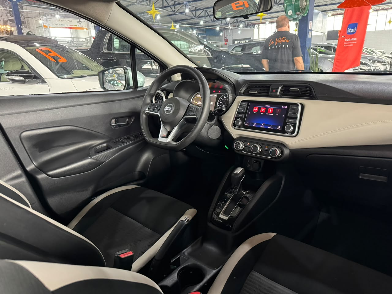 NISSAN VERSA