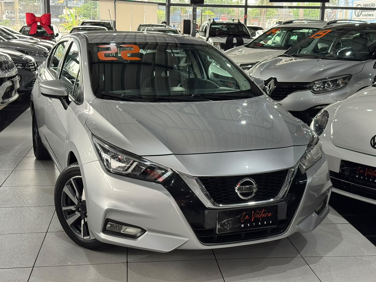 NISSAN VERSA