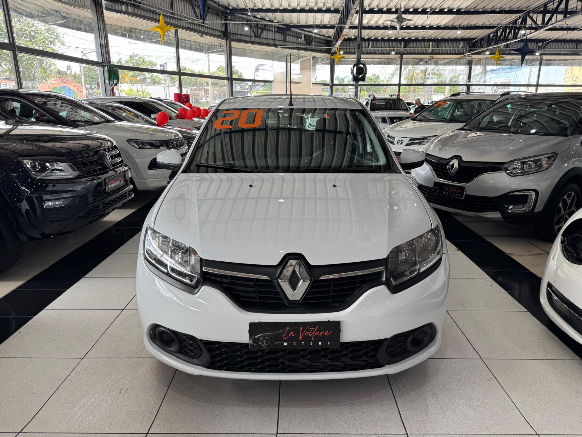 RENAULT SANDERO