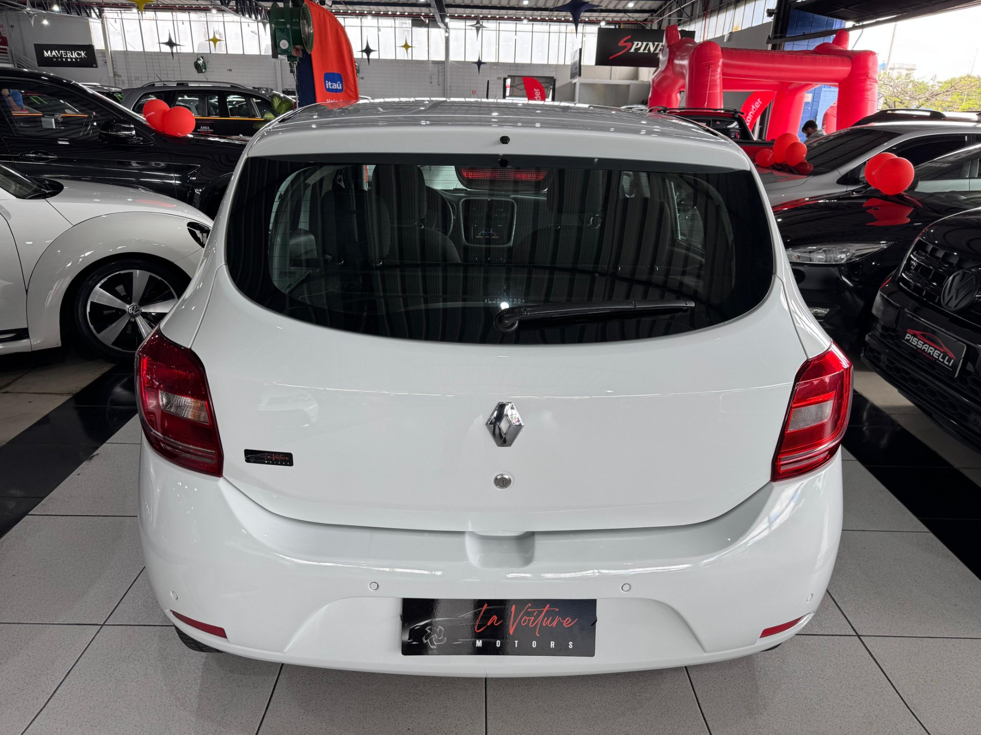 RENAULT SANDERO