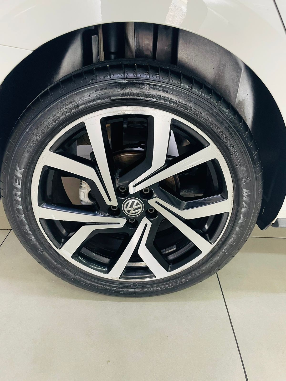 VOLKSWAGEN VIRTUS