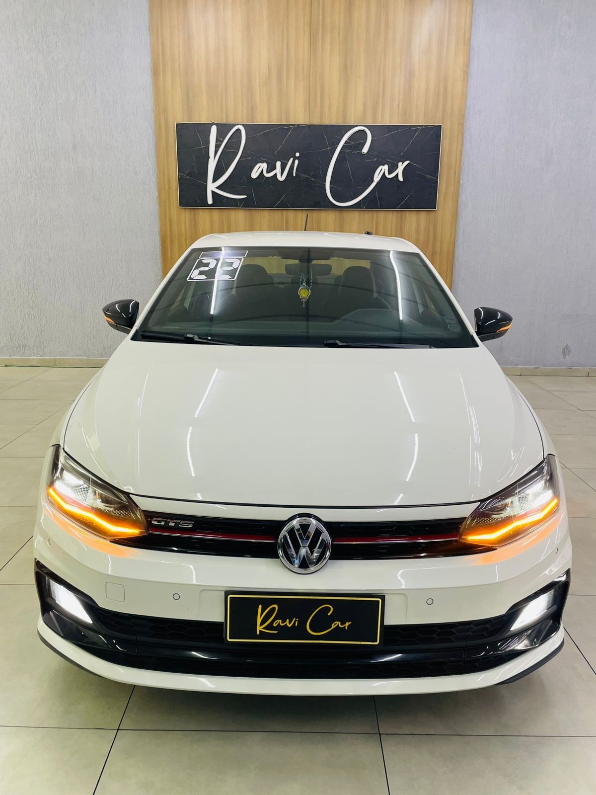VOLKSWAGEN VIRTUS