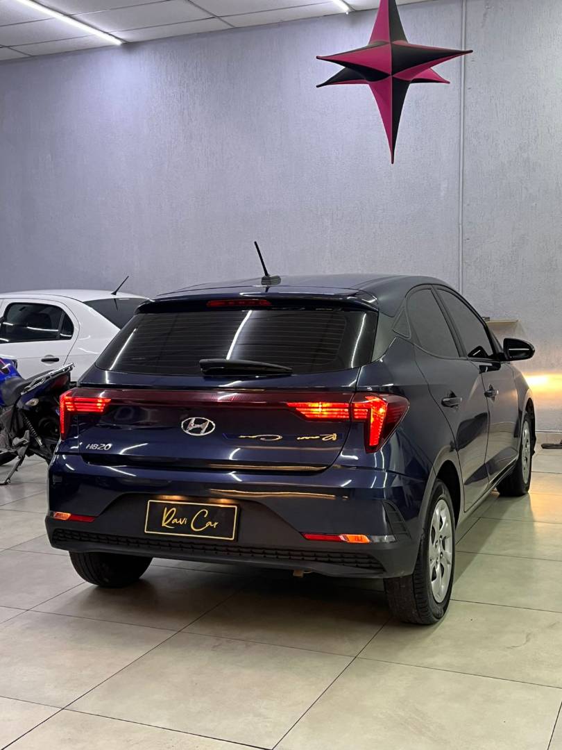 HYUNDAI HB20