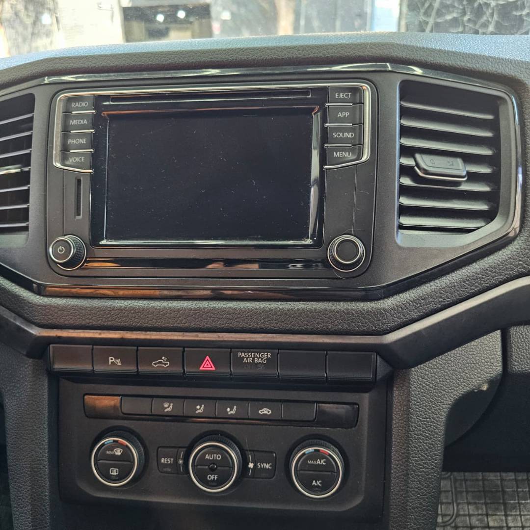 VOLKSWAGEN AMAROK