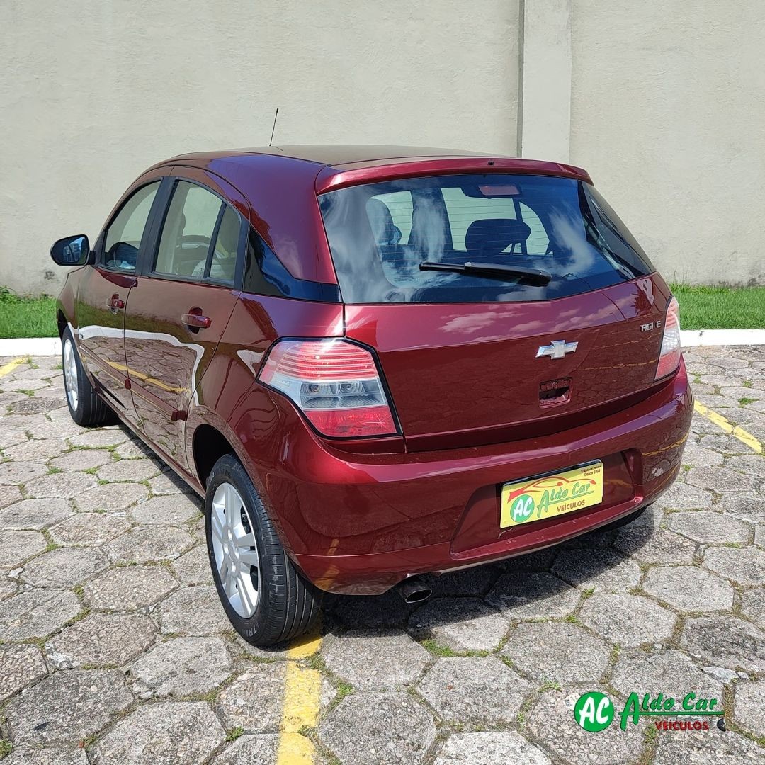Car Image 11