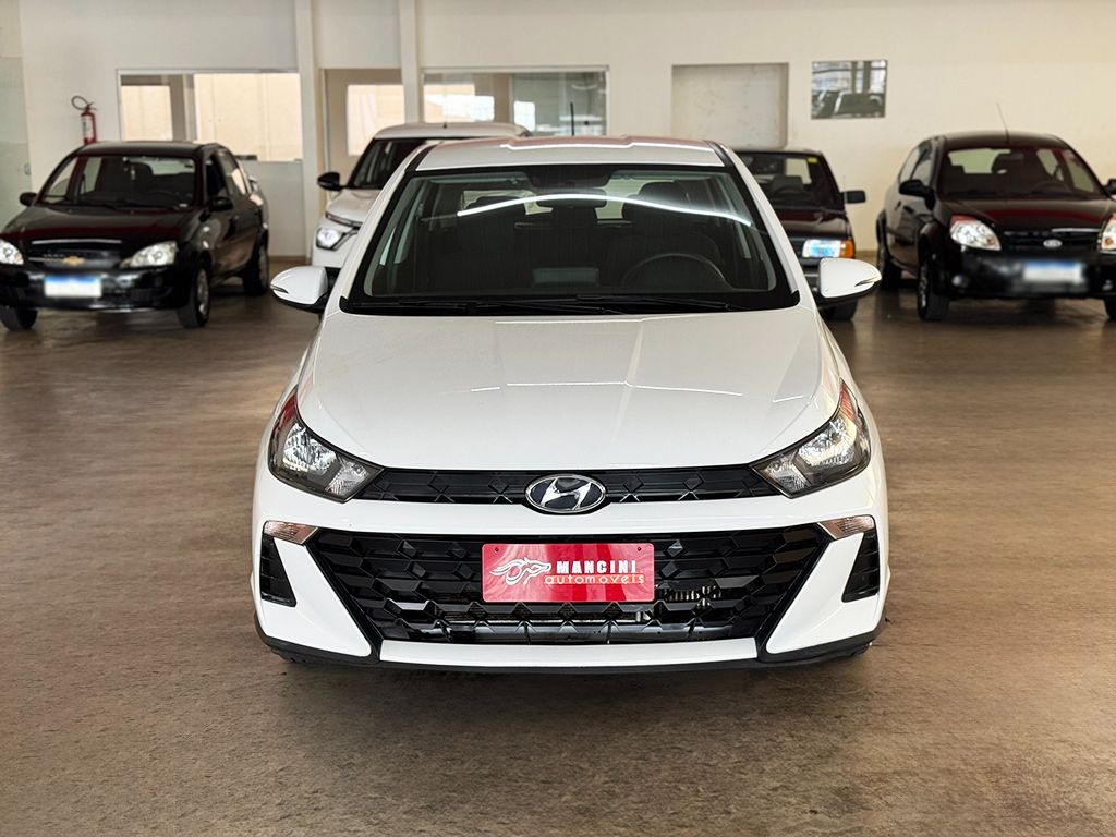 HYUNDAI HB20