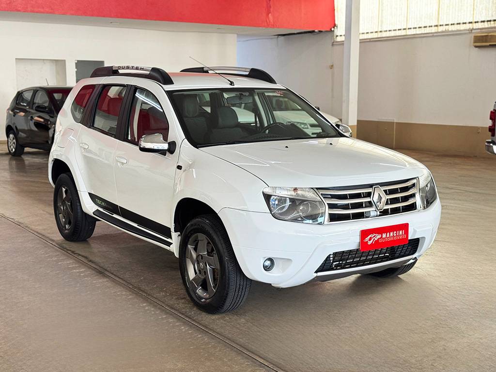 RENAULT DUSTER