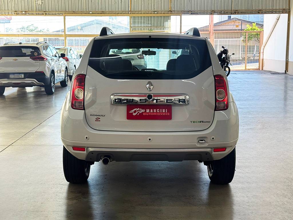 RENAULT DUSTER