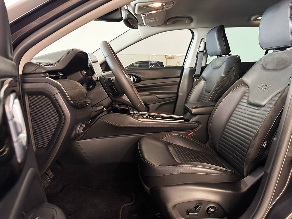 JEEP COMMANDER