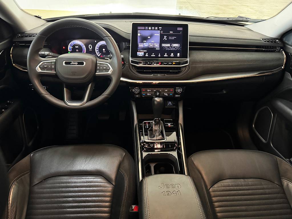 JEEP COMMANDER