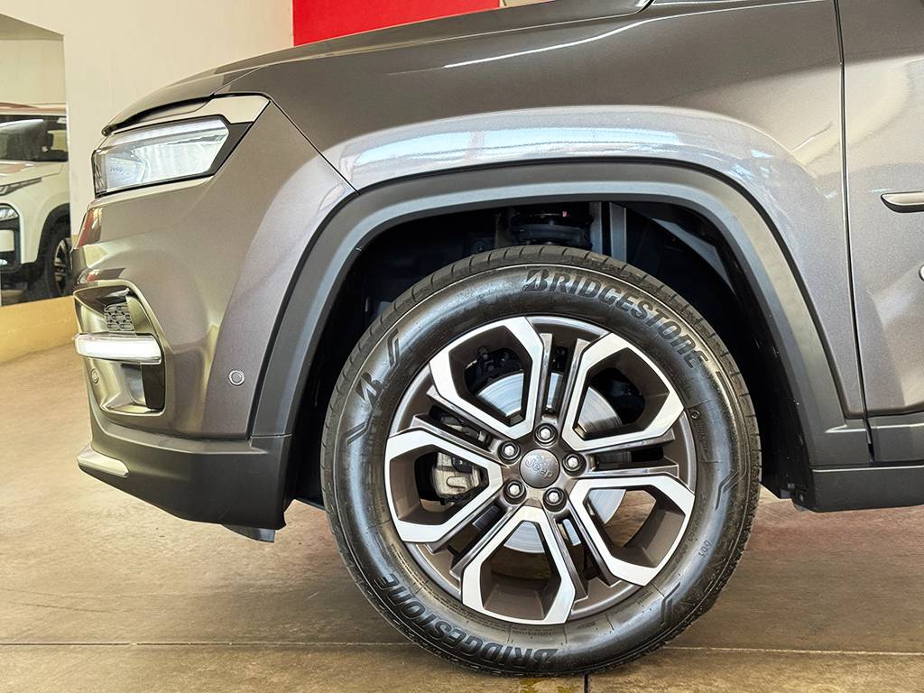 JEEP COMMANDER