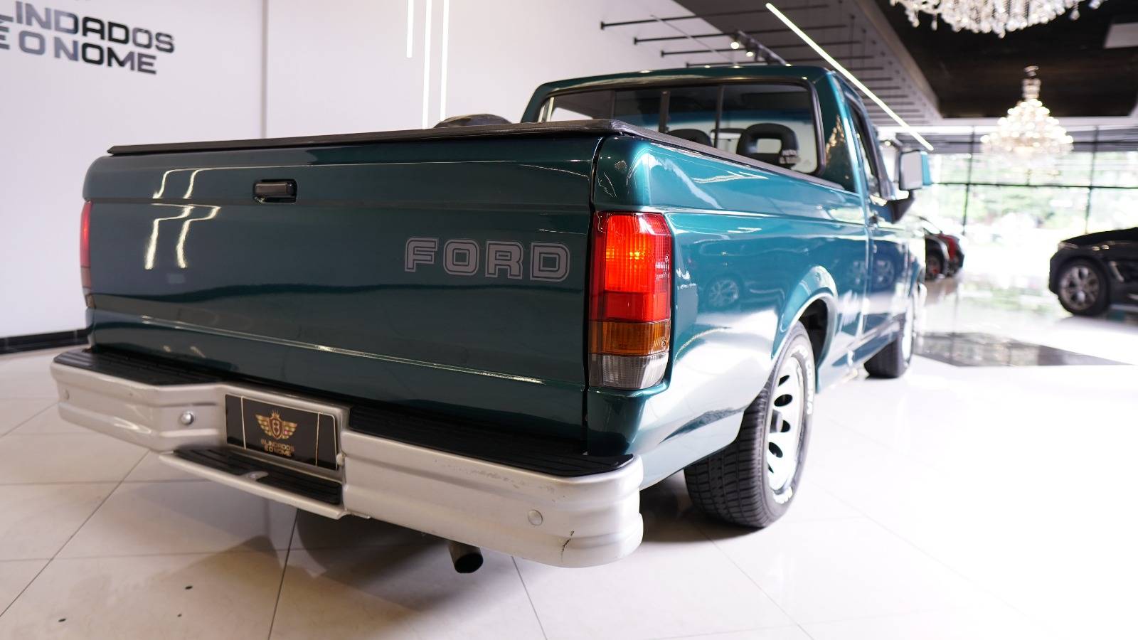 FORD F-1000 1997/1997
