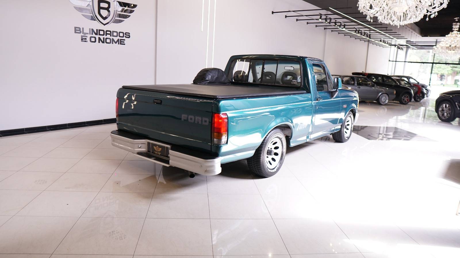 FORD F-1000 1997/1997