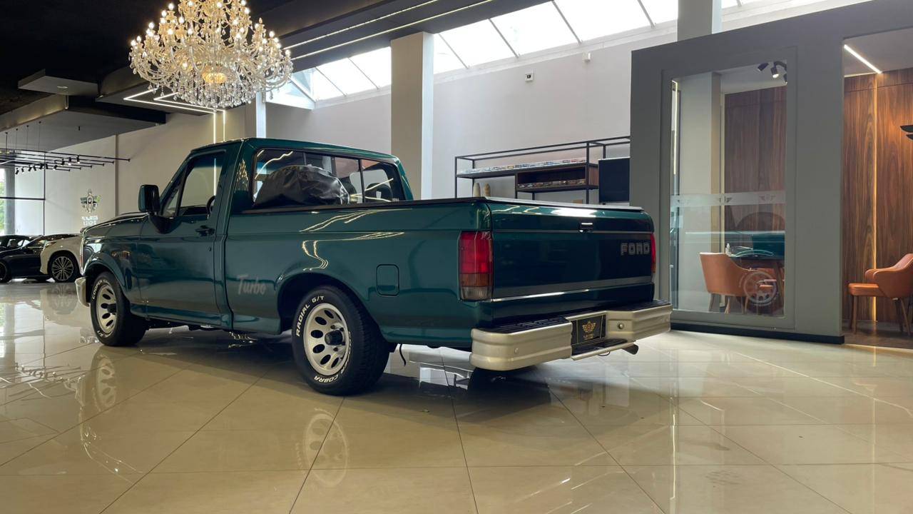 FORD F-1000 1997/1997