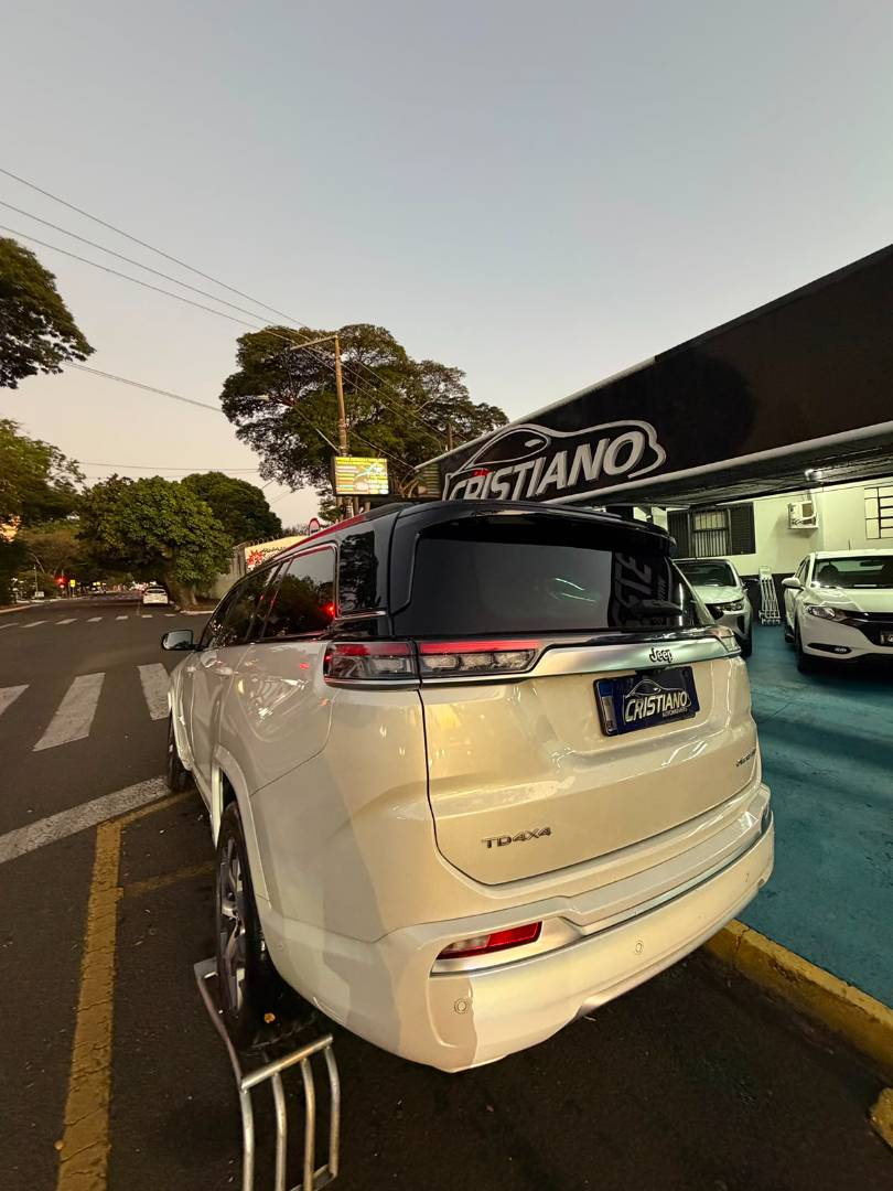 JEEP COMMANDER