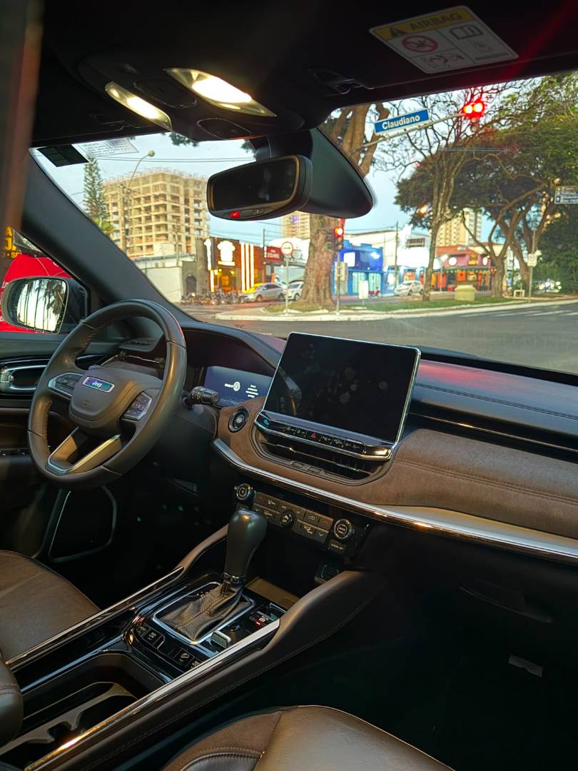 JEEP COMMANDER