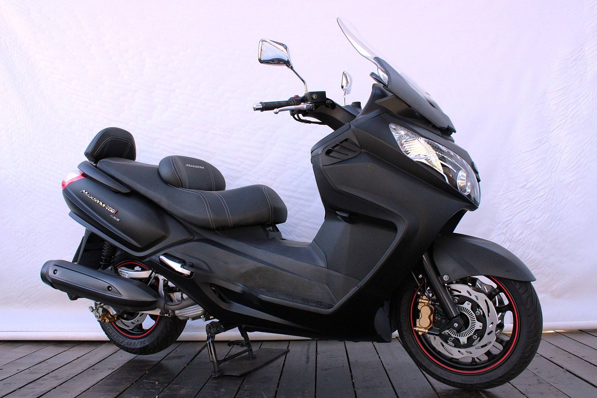 DAFRA MAXSYM 400i