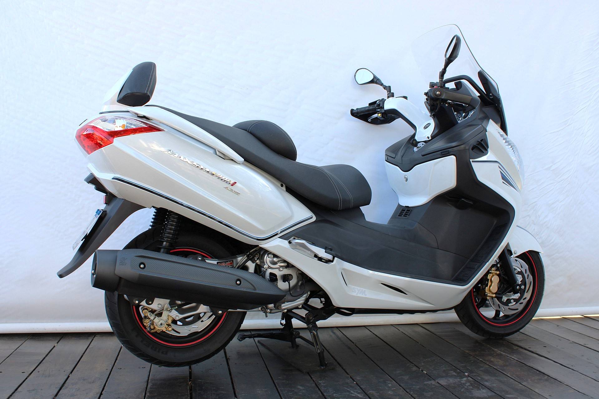 DAFRA MAXSYM 400i