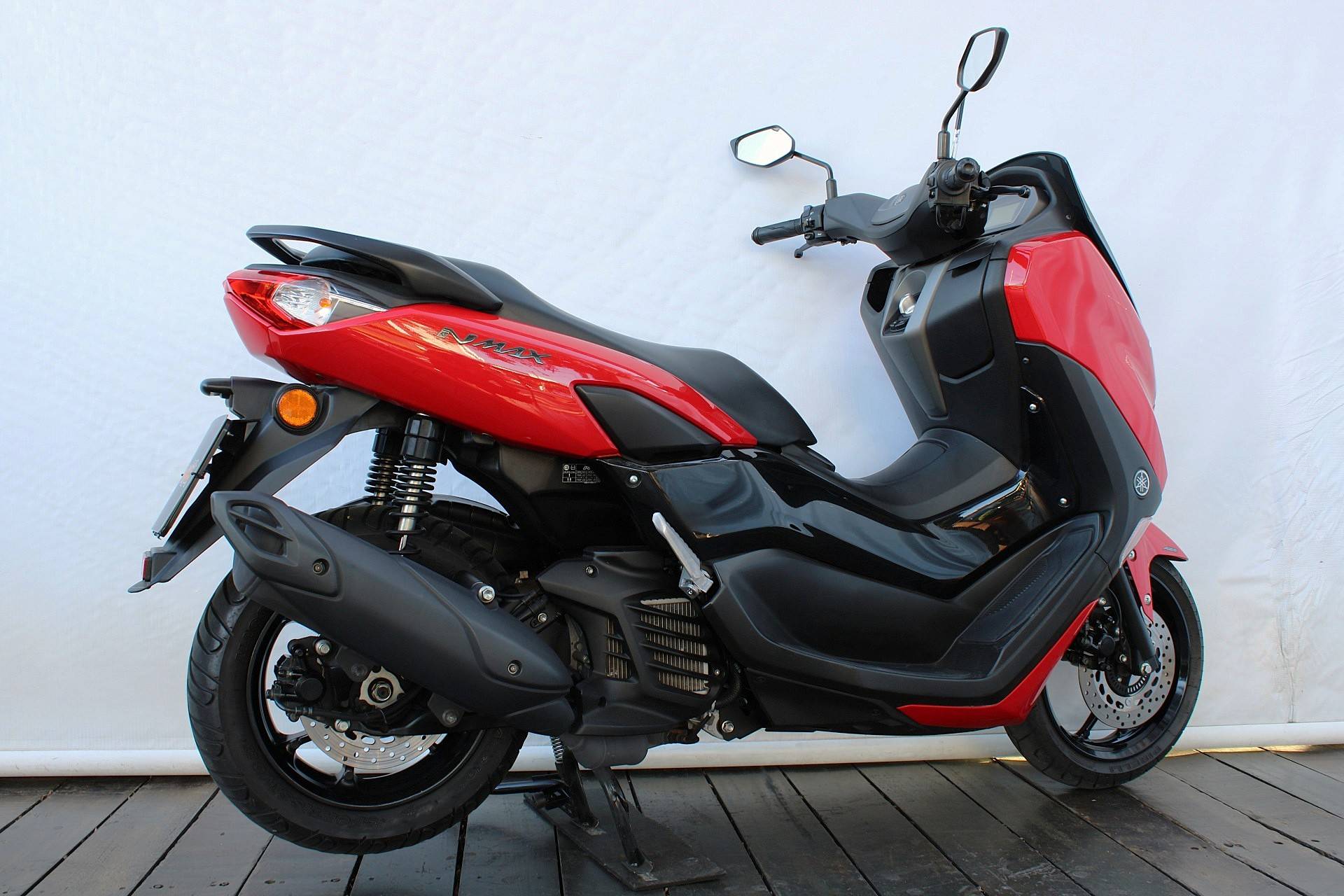 YAMAHA NMAX CONNECTED 160 ABS