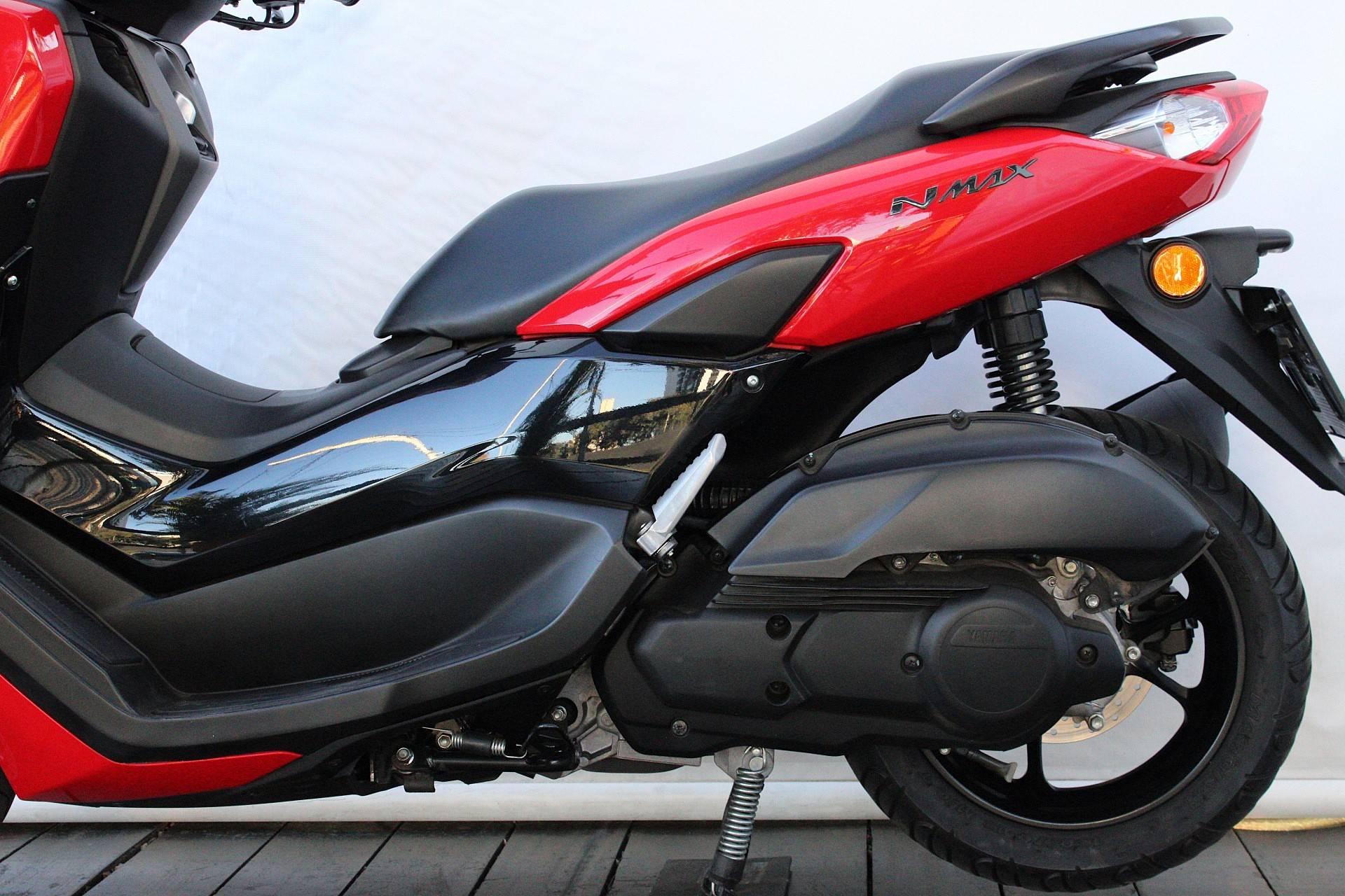 YAMAHA NMAX CONNECTED 160 ABS