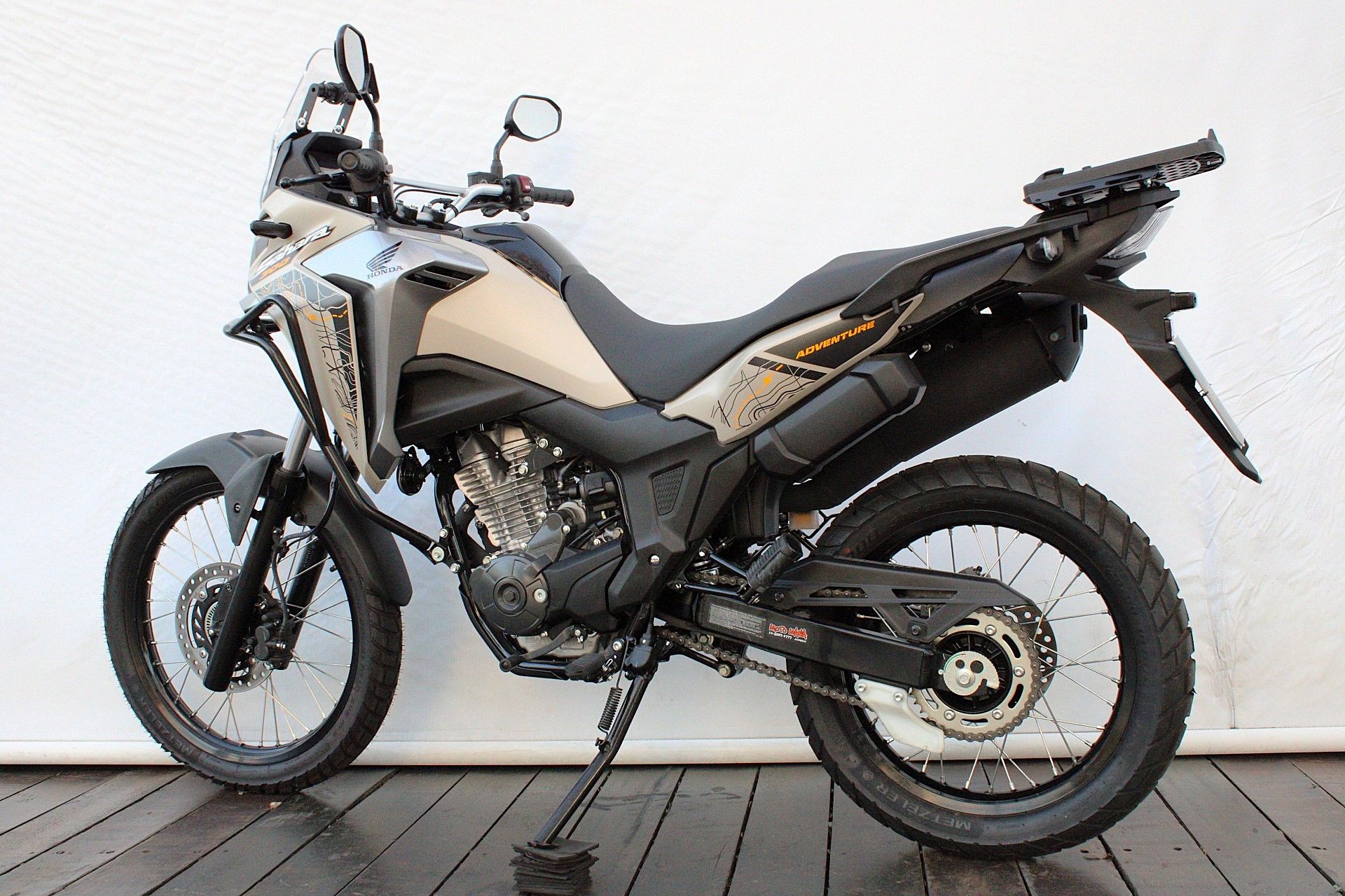 HONDA XRE 300 SAHARA ADVENTURE