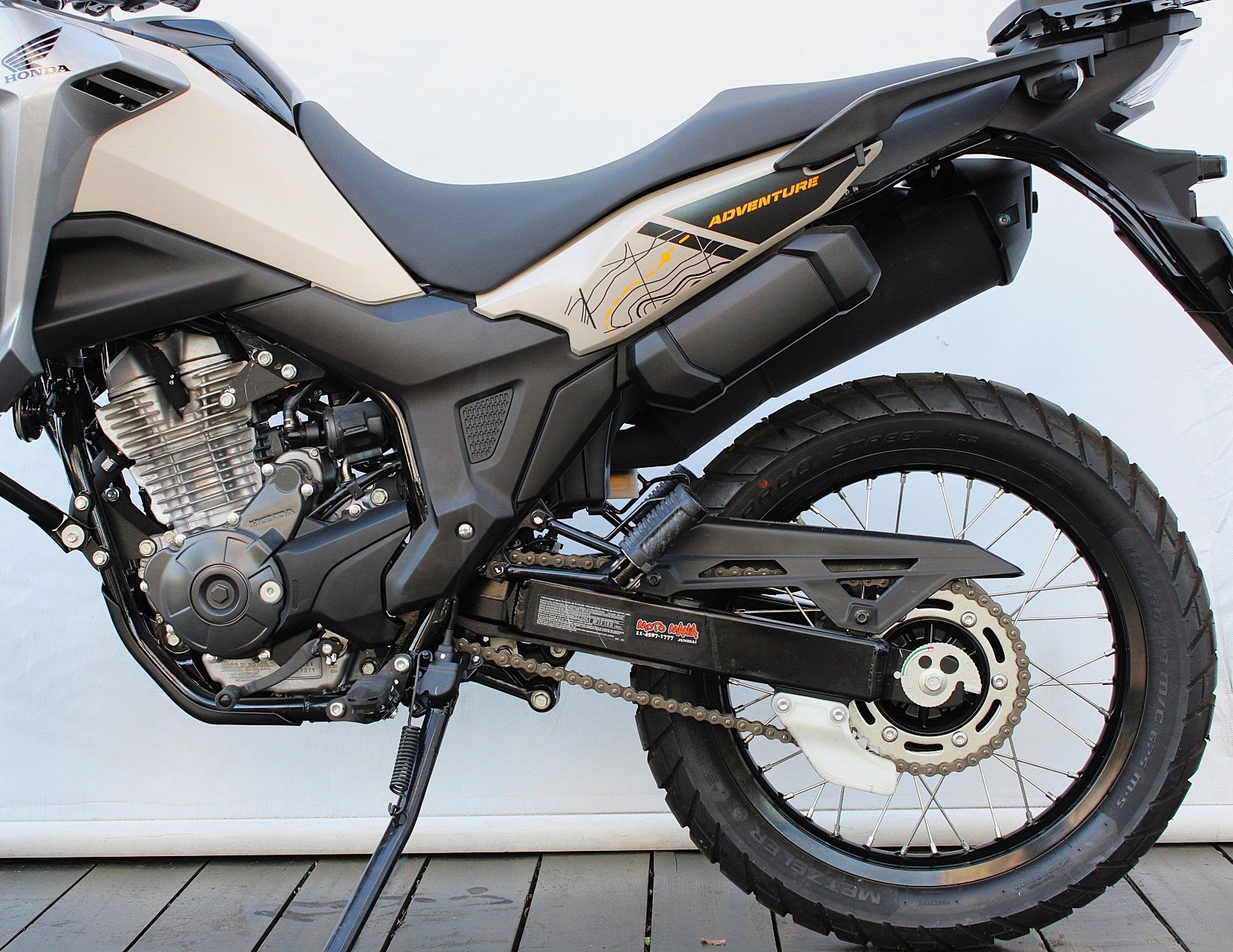 HONDA XRE 300 SAHARA ADVENTURE