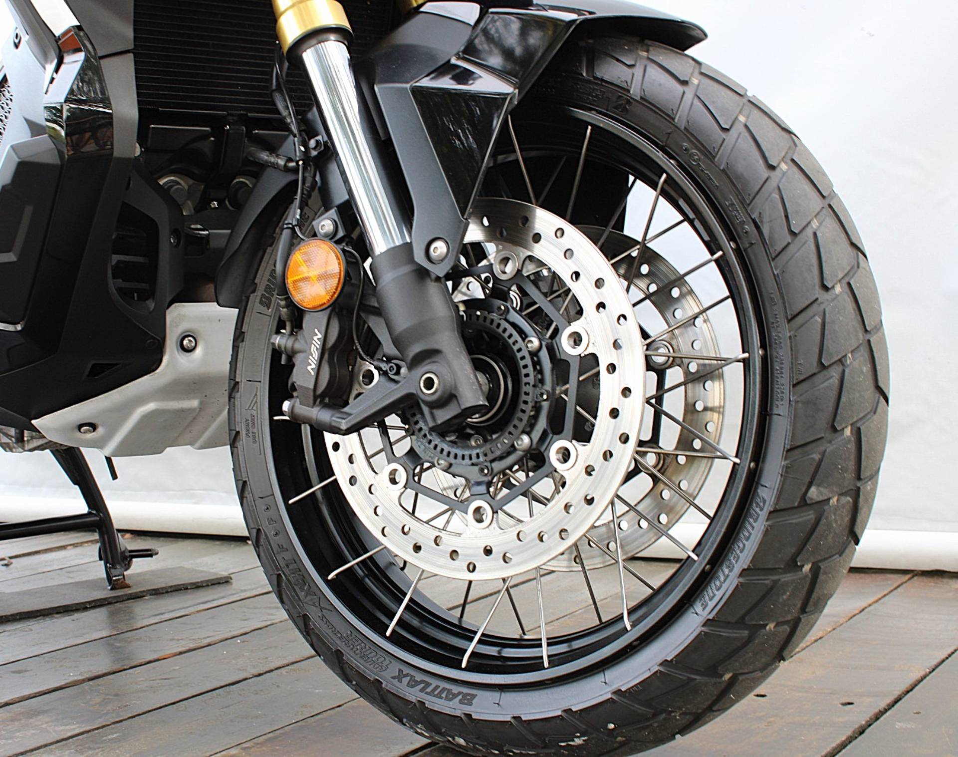 HONDA X-ADV