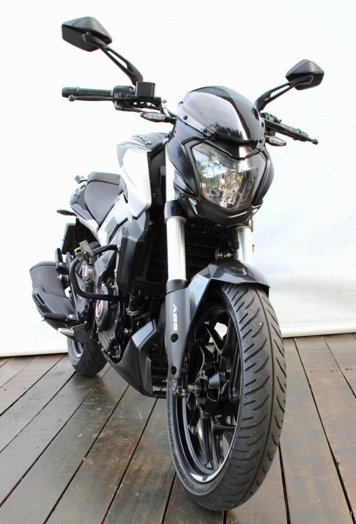 BAJAJ DOMINAR 250
