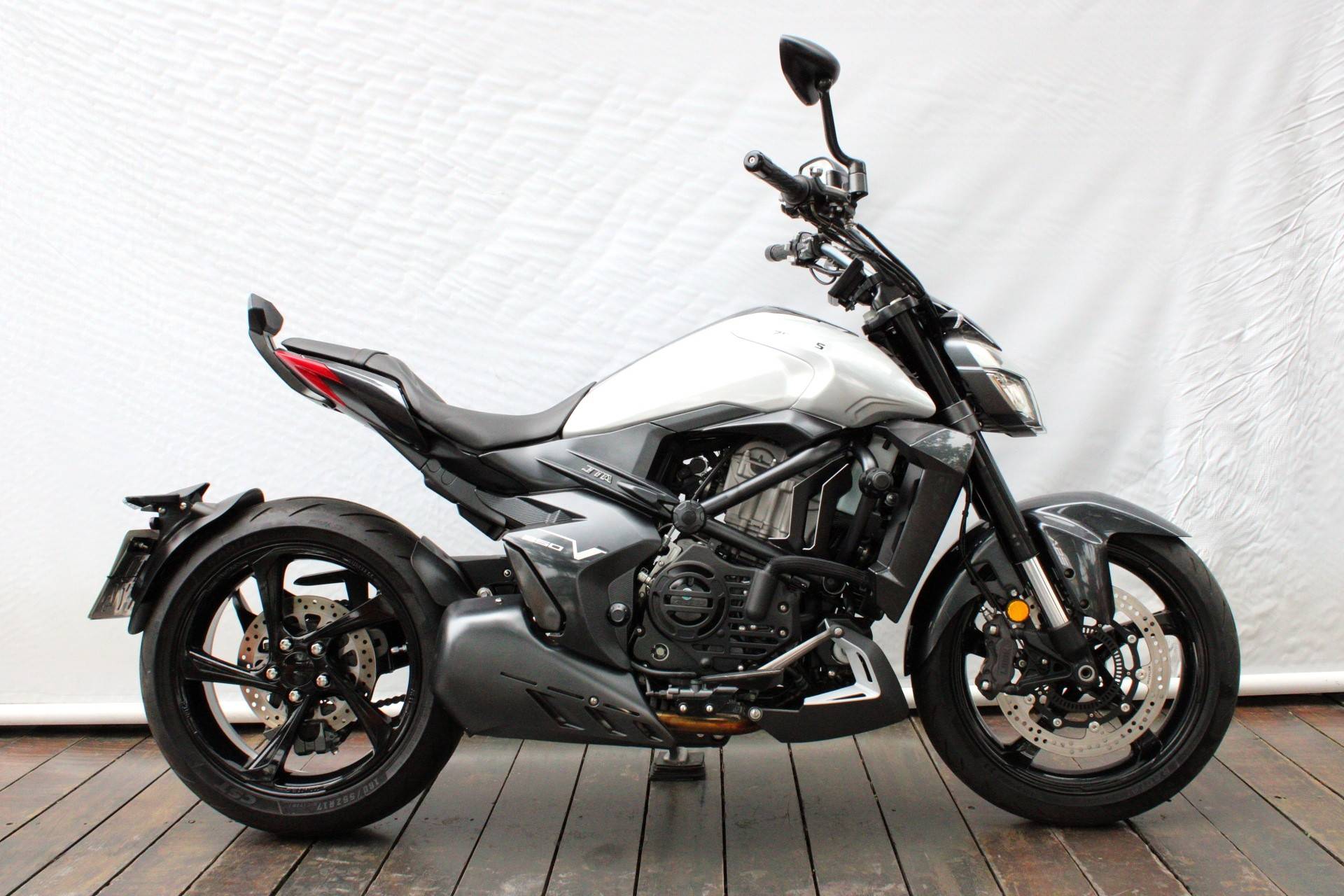 ZONTES V350