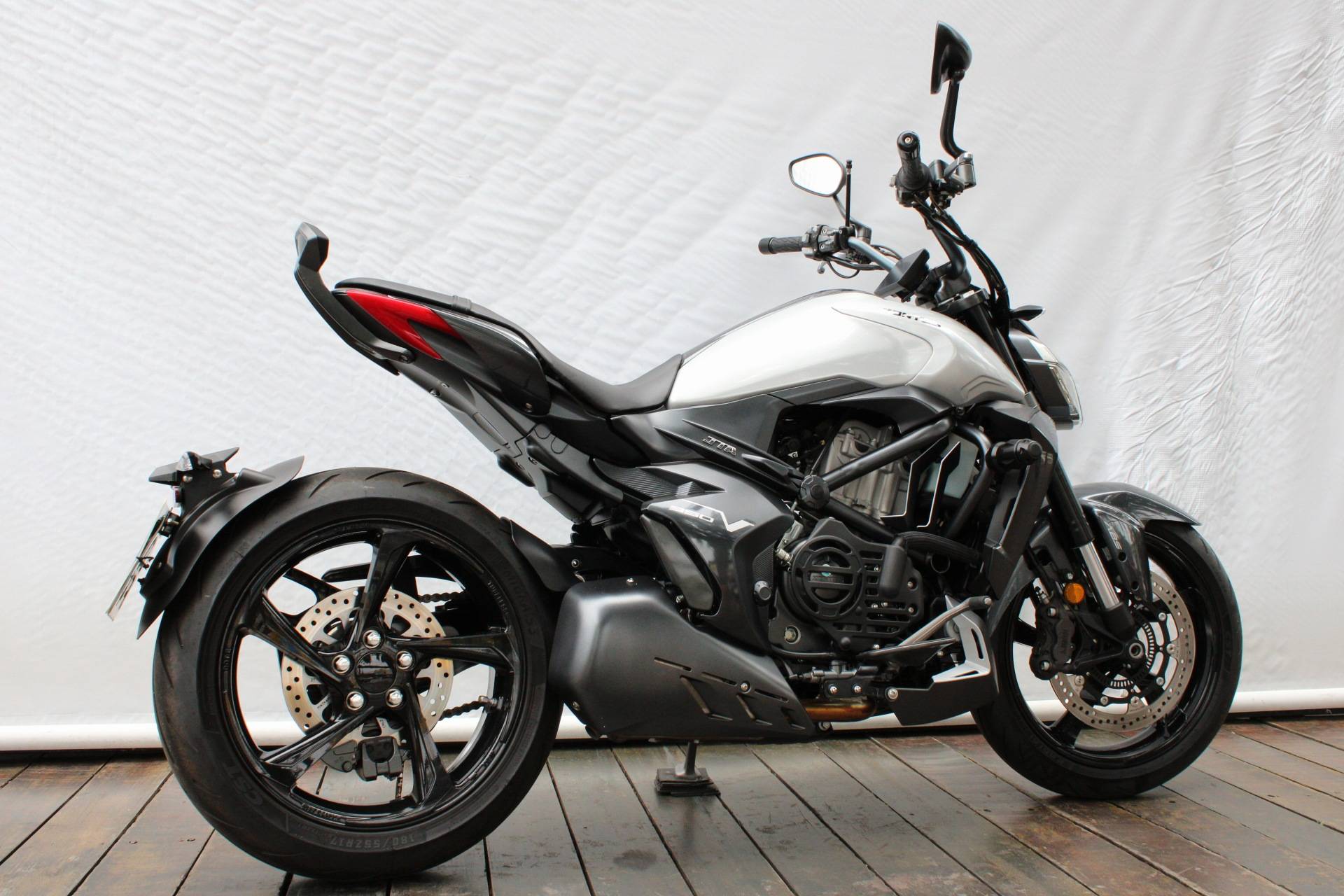 ZONTES V350