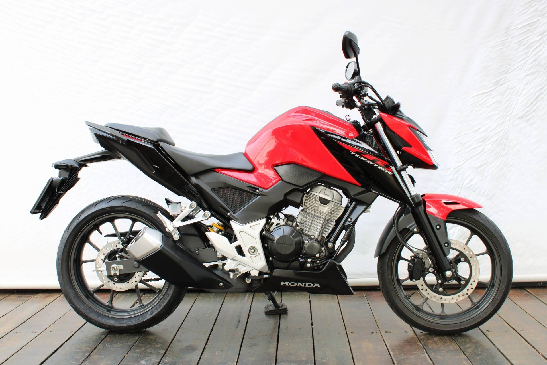 HONDA CB 300F TWISTER CBS