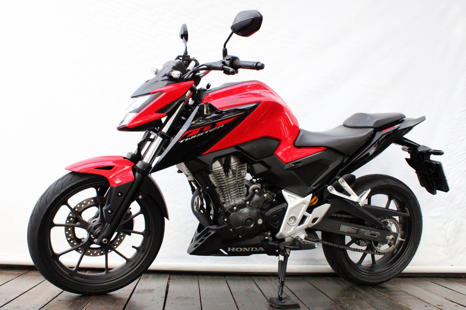 HONDA CB 300F TWISTER CBS