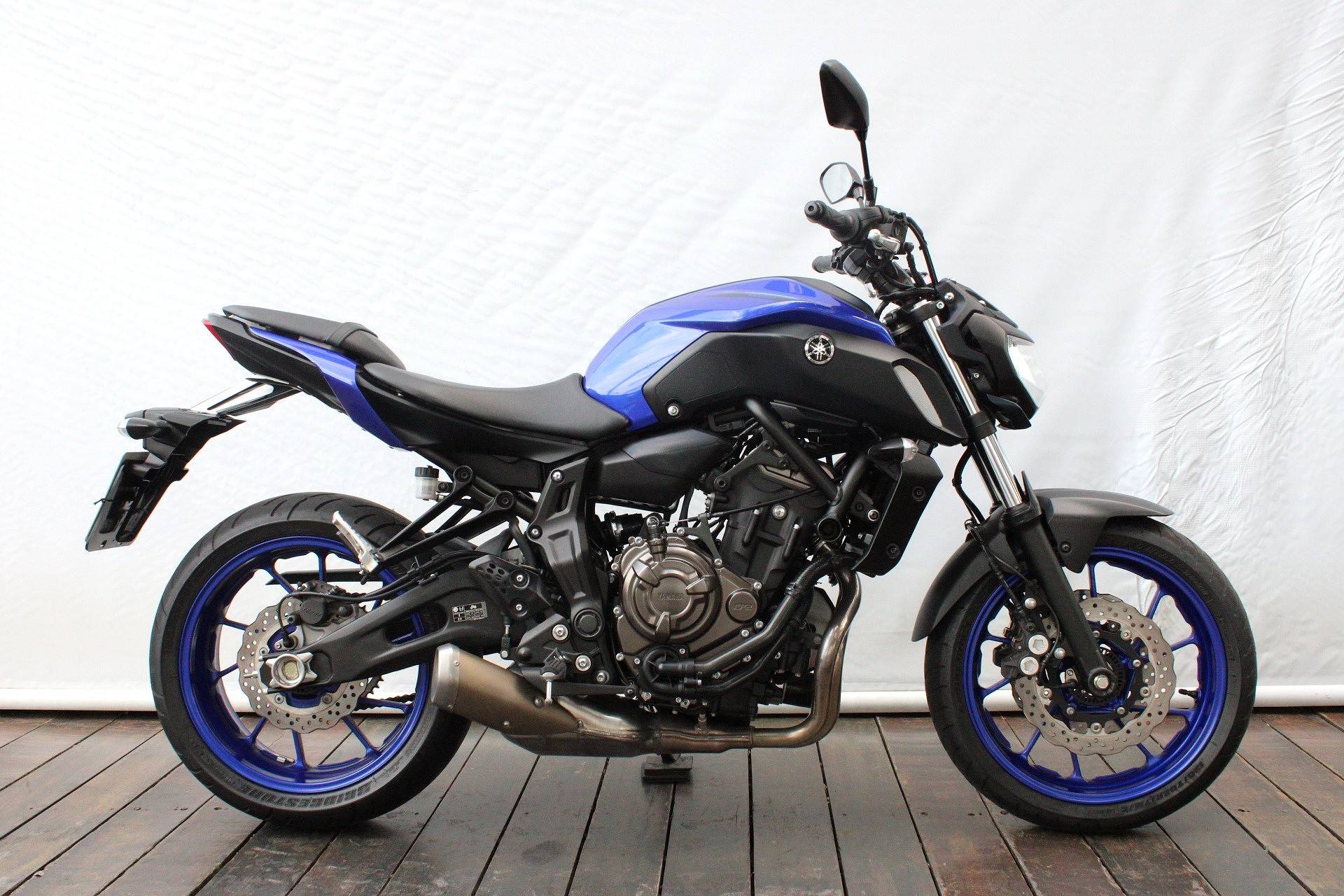 YAMAHA MT-07 ABS