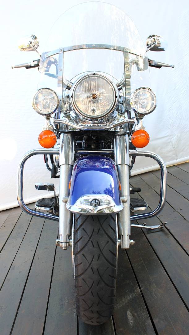 HARLEY-DAVIDSON ROAD KING CLASSIC