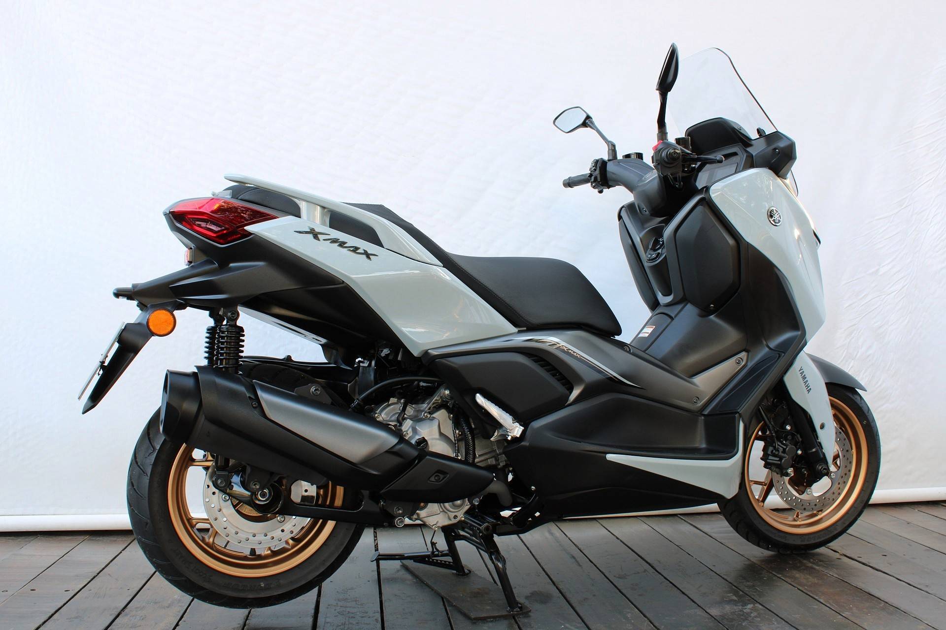 YAMAHA XMAX 300 CONNECTED ABS