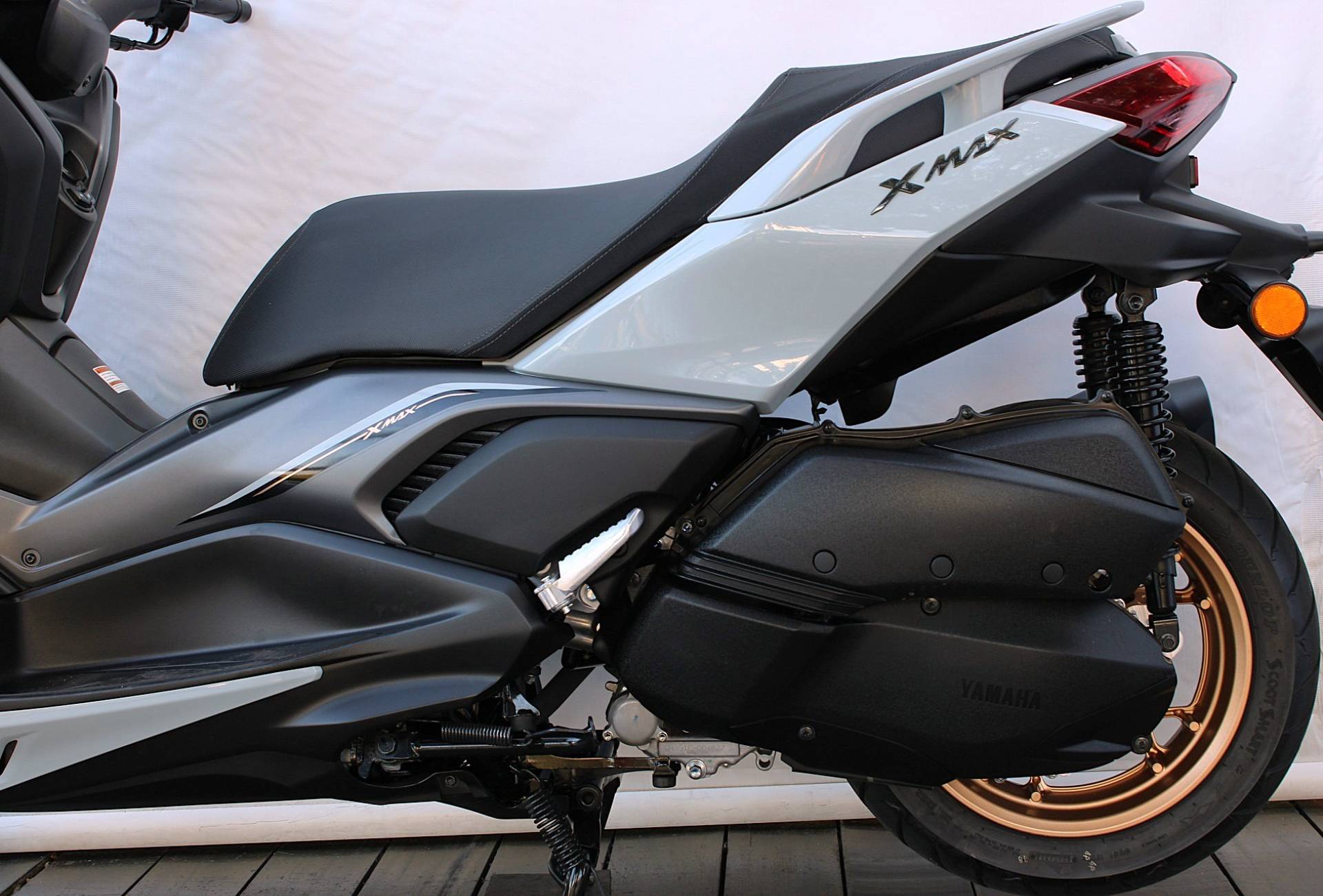 YAMAHA XMAX 300 CONNECTED ABS